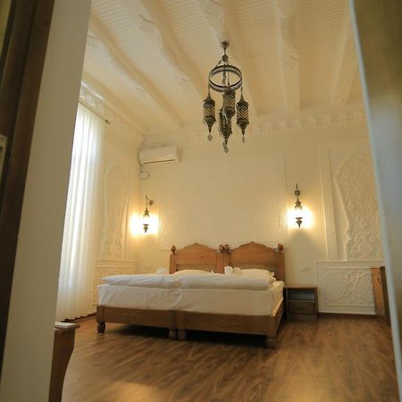 Guesthouse Muqaddam Bukhara Bagian luar foto
