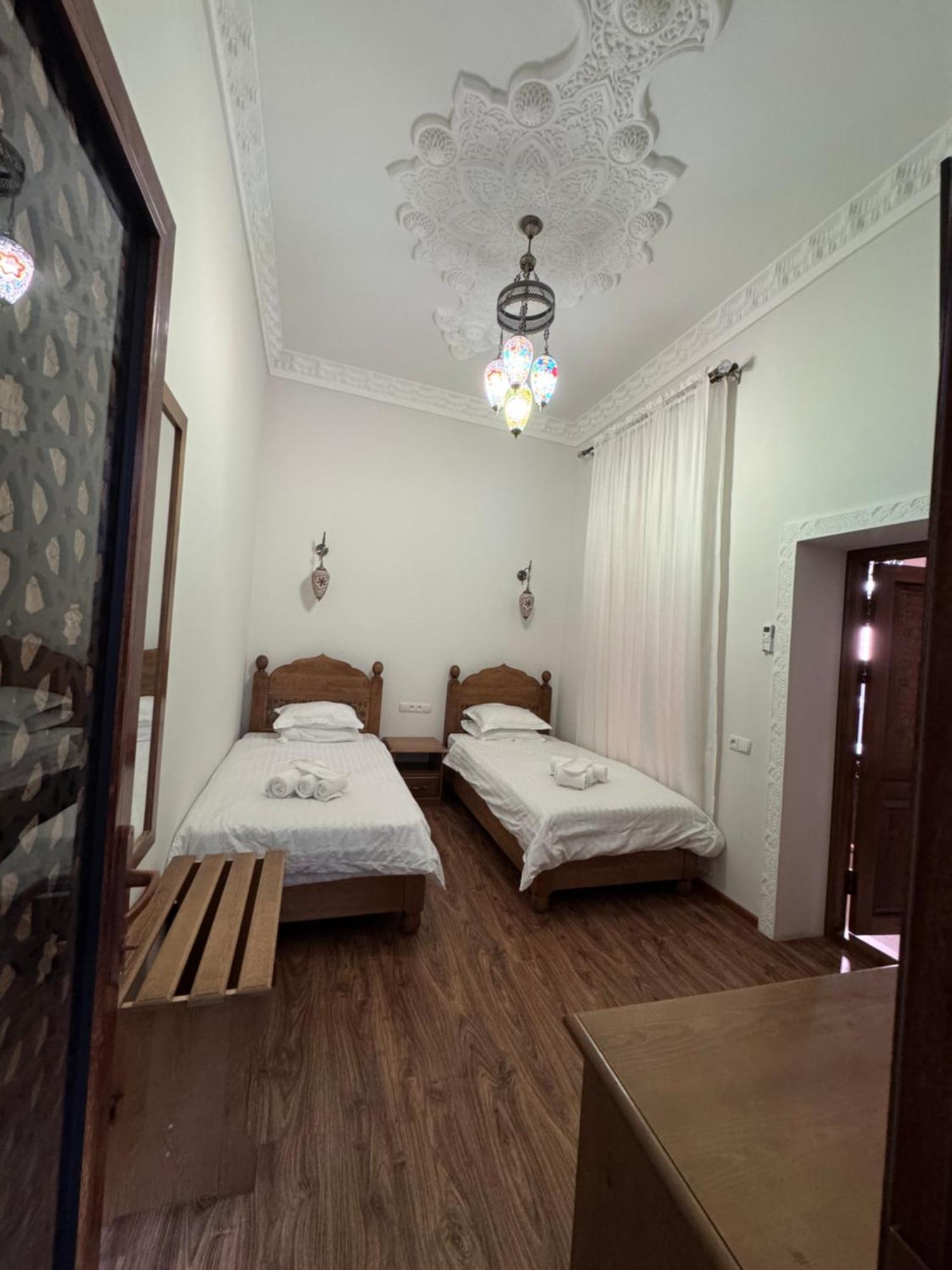 Guesthouse Muqaddam Bukhara Bagian luar foto