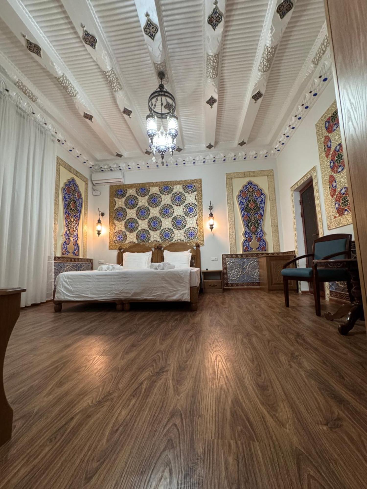 Guesthouse Muqaddam Bukhara Bagian luar foto