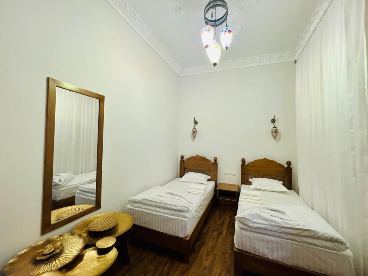 Guesthouse Muqaddam Bukhara Bagian luar foto